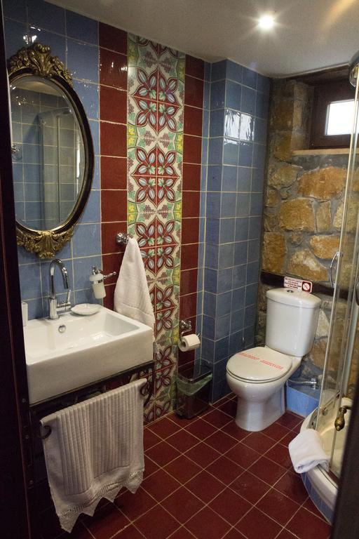 Archontiko Emmanouilidi Suites Káto Loutrákion Kültér fotó